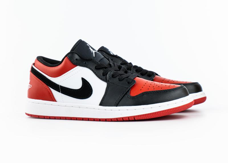 Кроссовки Nike Air Jordan 1 Low "Bred Toe" (5526-34) [АС]