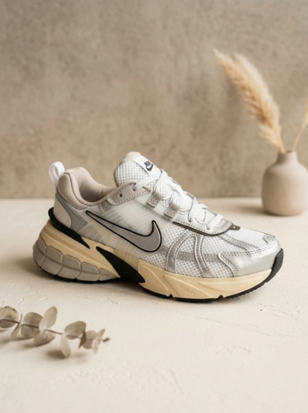 Кроссовки Nike V2K Run "Metallic Silver" (W910-3)