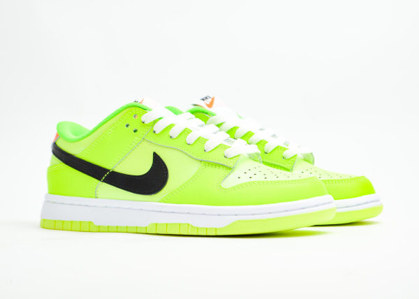 Кроссовки Nike Dunk Low "Volt" / "Glow in the Dark" (5225-80) [СС]