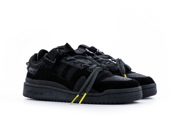 Кроссовки Bad Bunny x Adidas Forum Buckle Low "Core Black" (5507-1) [АС]