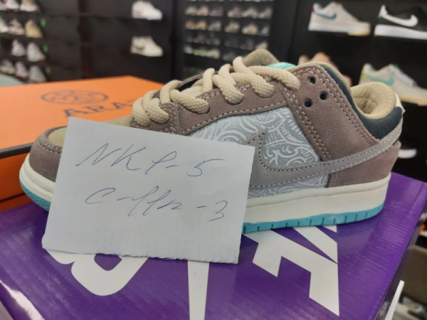 Кроссовки Nike SB Dunk low "Big Money Savings" (NK1-5)