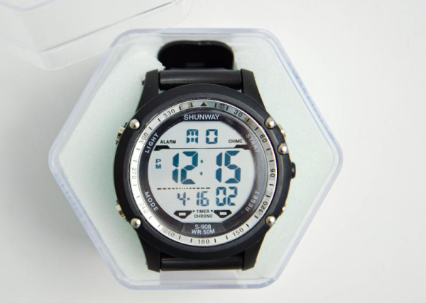 Часы спортивные в короб (191183)