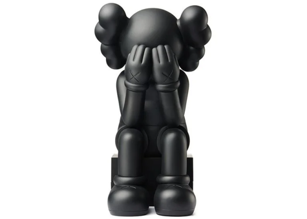 Статуэтка Kaws сидячий с закрытыми глазами (21036776))