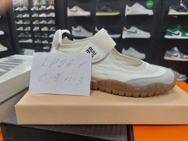 Кроссовки Miu Miu (В стиле Мери Джейн) "Beige" (LP26-1)