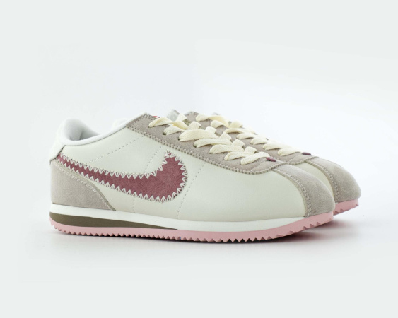 Кроссовки Nike Wmns Cortez "Valentine’s Day 2025" (W5702-6)