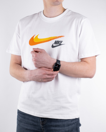 Футболка Nike с оранжевым логотипом на груди (21037359) (Белый, S)