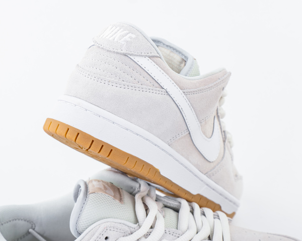 Кроссовки Nike Dunk Low Pro ISO SB "Wolf Grey Gum" (W5505-66) от магазина vikingsmen.ru