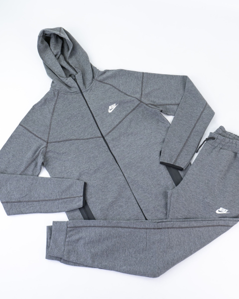 Анонс Изображения Костюм спортивный Nike (3457)