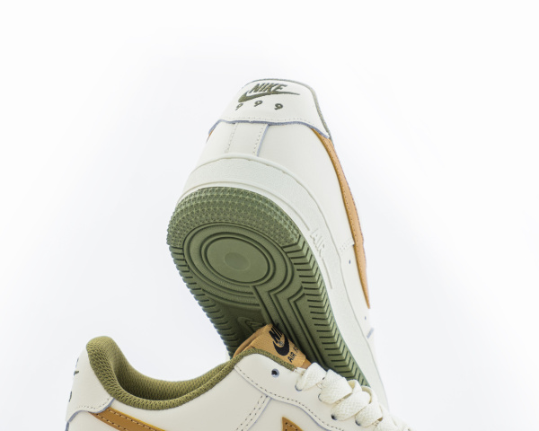 Кроссовки Nike AIr Force 1 "White/Brown/Green" (5500-30) |AC| от магазина vikingsmen.ru