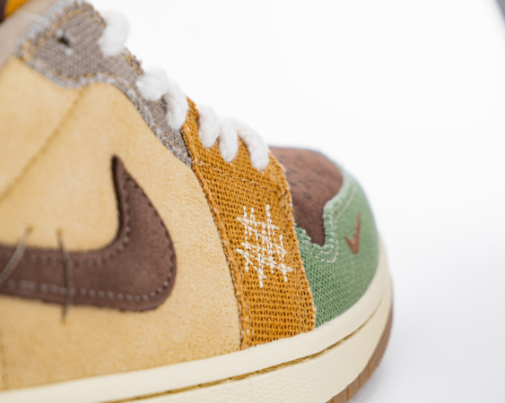 Кроссовки Zion Williamson x Air Jordan 1 Retro Low OG "Voodoo" (9602-1) |AB| от магазина vikingsmen.ru