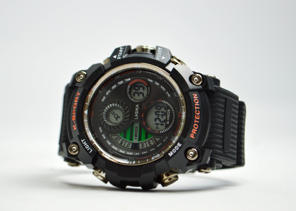 Анонс изображения Часы спортивные в короб (191183)