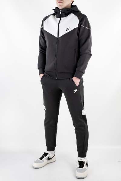 Анонс Изображения Костюм спортивный мужской Nike (2351)