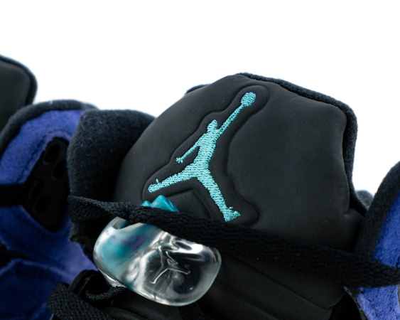 Кроссовки Air Jordan 5 Retro "Alternate Grape" (239-3) от магазина vikingsmen.ru