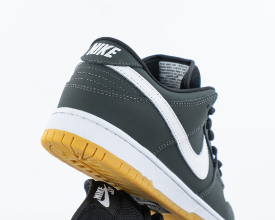 Кроссовки Nike SB Dunk Low "Black Gum" (М5505-70) [СС] от магазина vikingsmen.ru