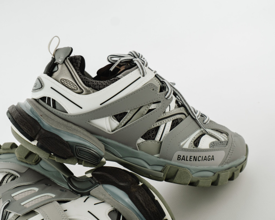 Кроссовки Wmns Balenciaga Track Sneaker "Beige" (054-5) от магазина vikingsmen.ru