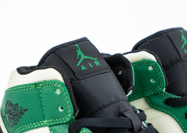 Кроссовки Nike Air Jordan 1 Mid "Pine Green" (М5525-16) [СС] от магазина vikingsmen.ru