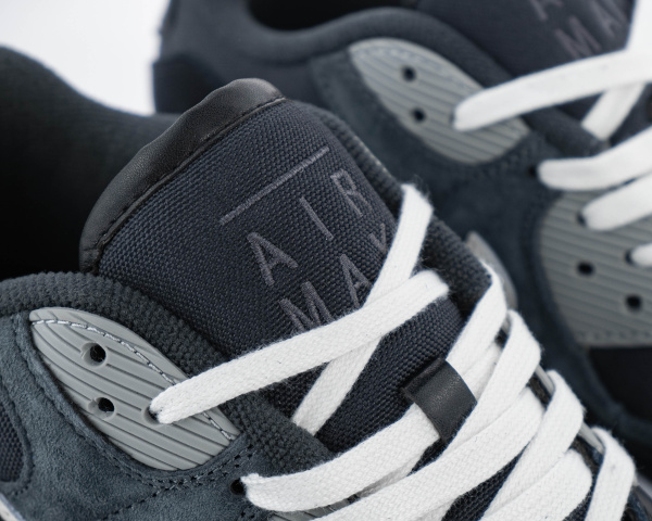 Кроссовки Nike Air Max 90 Premium "Off-Noir Particle Grey" (М806-28) от магазина vikingsmen.ru