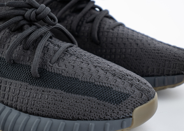 Кроссовки Adidas Yeezy Boost 350 V2 "Cinder Reflective" (M904-22) |A1A| от магазина vikingsmen.ru