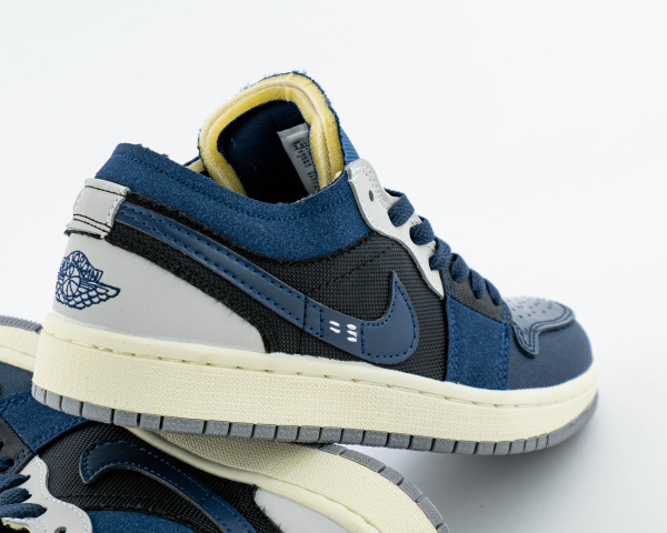 Кроссовки Jordan Air Jordan 1 Low SE Craft GS "Black/Blue" (004-1) от магазина vikingsmen.ru