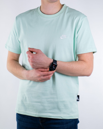 Детальное Изображение Футболка Nike с вышитым логотипом на груди (21037351)