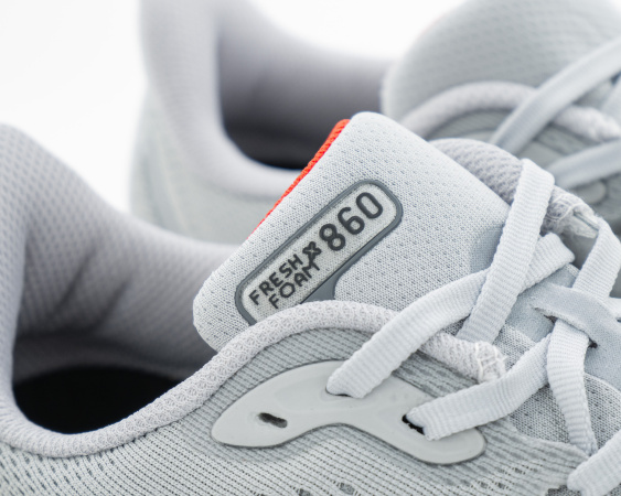 Кроссовки New Balance Fresh Foam X 860V13 "Light Aluminum True Red" (636-3) от магазина vikingsmen.ru