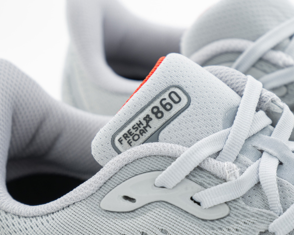 Кроссовки New Balance Fresh Foam X 860V13 "Light Aluminum True Red" (636-3) от магазина vikingsmen.ru