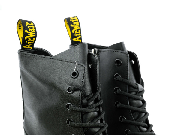 Ботинки Dr.Martens 1460 Max Leather Platform Boots (21038349) от магазина vikingsmen.ru