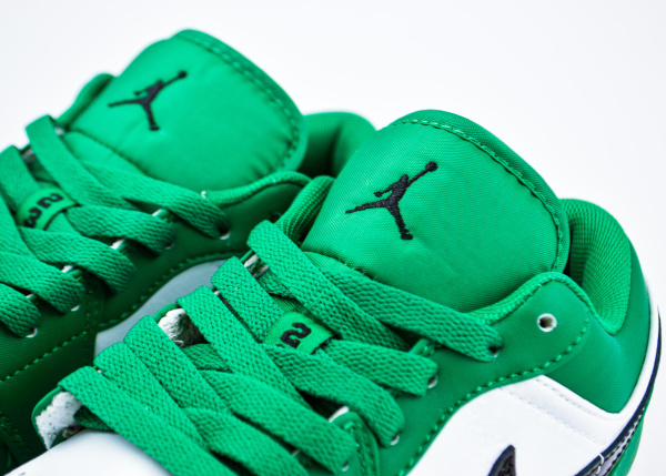 Кроссовки Nike Air Jordan 1 low "Pine Green" (5526-43) |AC| от магазина vikingsmen.ru