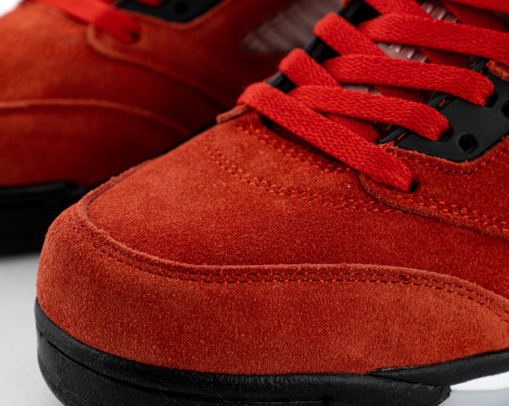 Кроссовки Air Jordan 5 Retro Raging Bull 2021 (21039326) от магазина vikingsmen.ru