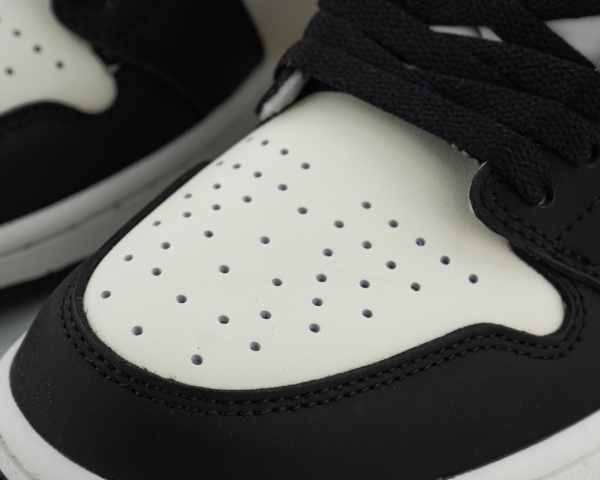 Кроссовки Air Jordan 1 Retro High OG "Dark Mocha" (700-2) от магазина vikingsmen.ru