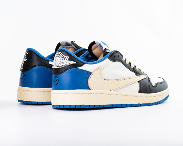 Кроссовки Fragment Design x Travis Scott x Air Jordan 1 Retro Low (9628-3) от магазина vikingsmen.ru