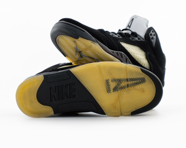 Кроссовки A Ma Maniére x Air Jordan 5 Retro "Dusk" (5028-11) от магазина vikingsmen.ru