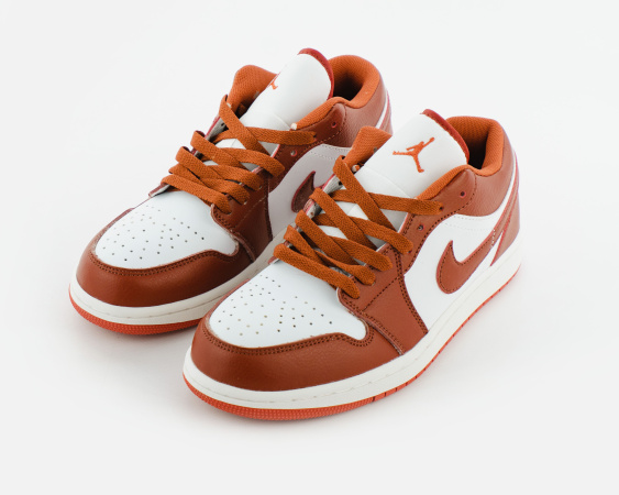 Кроссовки Nike Air Jordan 1 Low Cardinal Red (0118) от магазина vikingsmen.ru