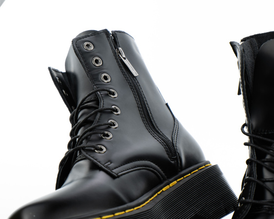 Ботинки Dr. Martens Jadon Smooth Leather Platform Boots (21038345) от магазина vikingsmen.ru