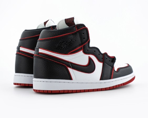 Кроссовки Air Jordan 1 Retro High OG "Bloodline" (700-3А) от магазина vikingsmen.ru