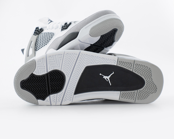 Кроссовки Nike Air Jordan 4 "Military Black" с мехом (M526-11)|CA| от магазина vikingsmen.ru