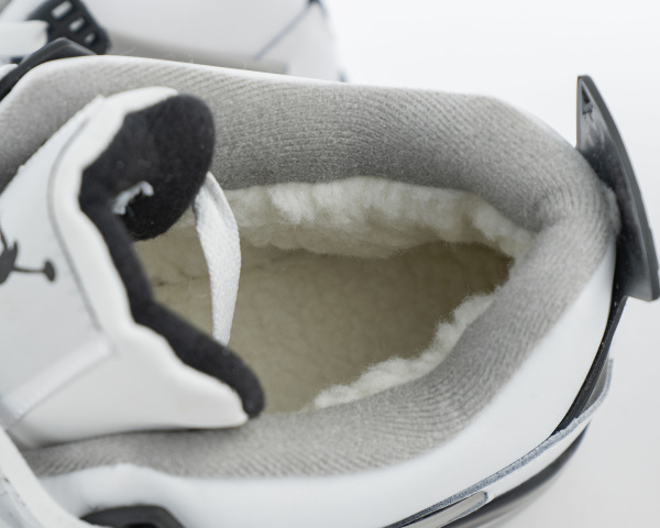 Кроссовки Nike Air Jordan 4 "Military Black" с мехом (M526-11)|CA| от магазина vikingsmen.ru