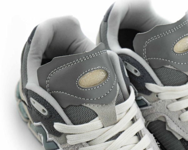 Кроссовки New Balance 2002R Protection Pack Rain Cloud (W110-1) от магазина vikingsmen.ru