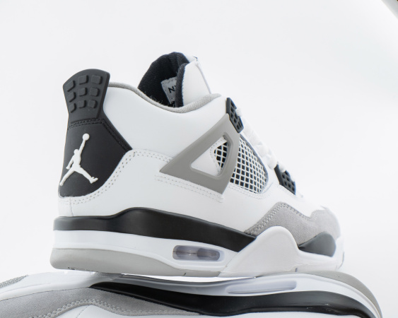 Кроссовки Nike Air Jordan 4 "Military Black" с мехом (M526-11)|CA| от магазина vikingsmen.ru