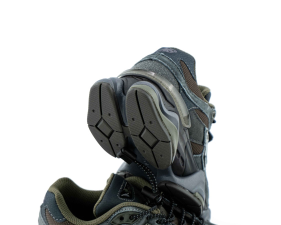 Кроссовки New Balance 9060 "Blacktop Dark Moss" (W200-8) от магазина vikingsmen.ru