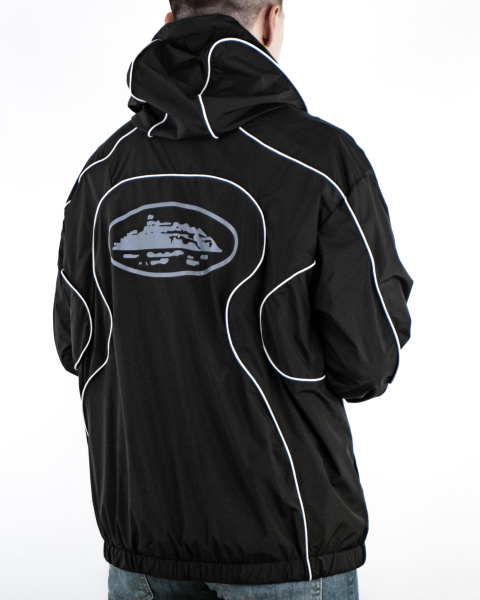 Анонс Изображения Ветровка мужская Nike (8020)