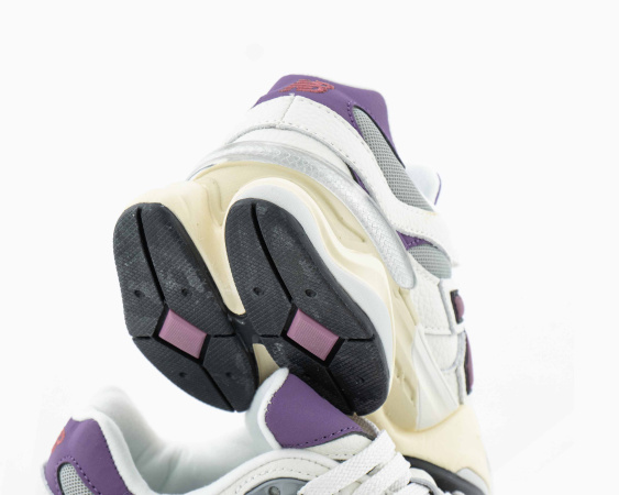 Кроссовки New Balance 9060 Magenta (W087-9) от магазина vikingsmen.ru