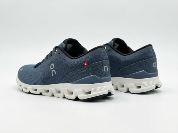 Кроссовки On Running Cloud "Ink ivory" (793-3) от магазина vikingsmen.ru