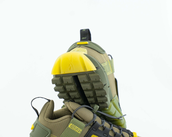 Кроссовки Reebok Zig Kinetica Edge "Army Green" (W998-5) [СС] от магазина vikingsmen.ru