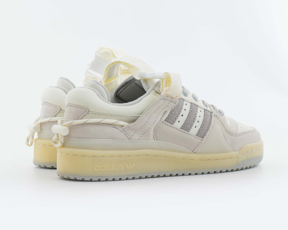 Кроссовки Bad Bunny x adidas Forum Buckle Low "Last Forum" (W5507-8) от магазина vikingsmen.ru