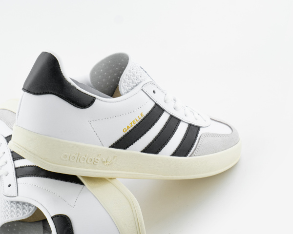 Кроссовки Adidas Gazelle "White/Black" (АК-16) от магазина vikingsmen.ru