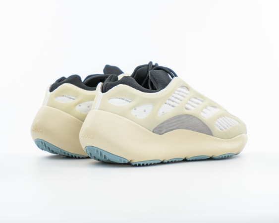 Кроссовки Adidas Yeezy 700 V3 "Azael" (909-2) |AC| от магазина vikingsmen.ru