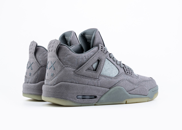 Кроссовки KAWS x Air Jordan 4 Retro "Cool Grey" (5503-2)|CA| от магазина vikingsmen.ru
