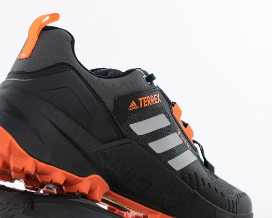 Кроссовки Adidas Terrex Swift R3 GTX "Grey Solar Red" (4025-3) от магазина vikingsmen.ru