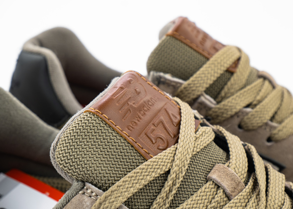 Кроссовки New Balance 574 "Khaki" (417-2) [АС] от магазина vikingsmen.ru